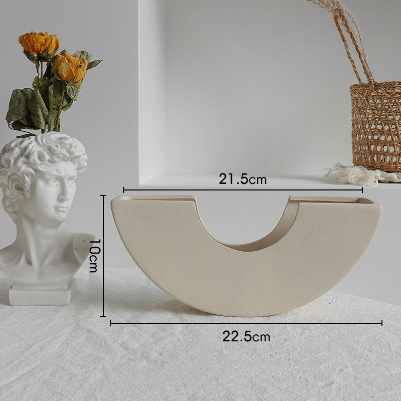 Simplicity Ceramic Vase Dry Flower Arrangement